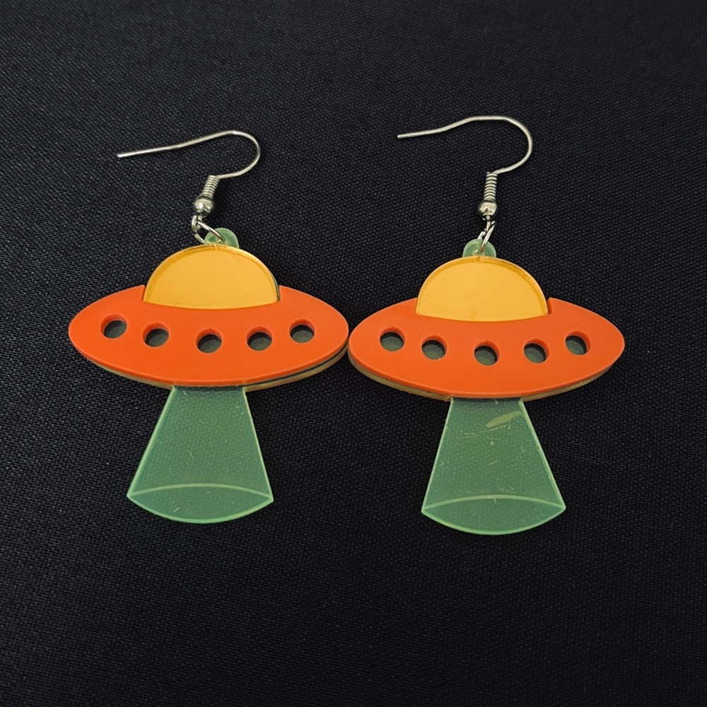 3D UFO with Beam Drop Earrings